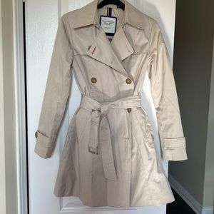 Tommy Hilfiger Beige Trench Coat